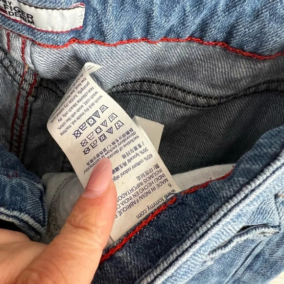 Tommy  Hilfiger jean shorts size 6 - Picture 9 of 9